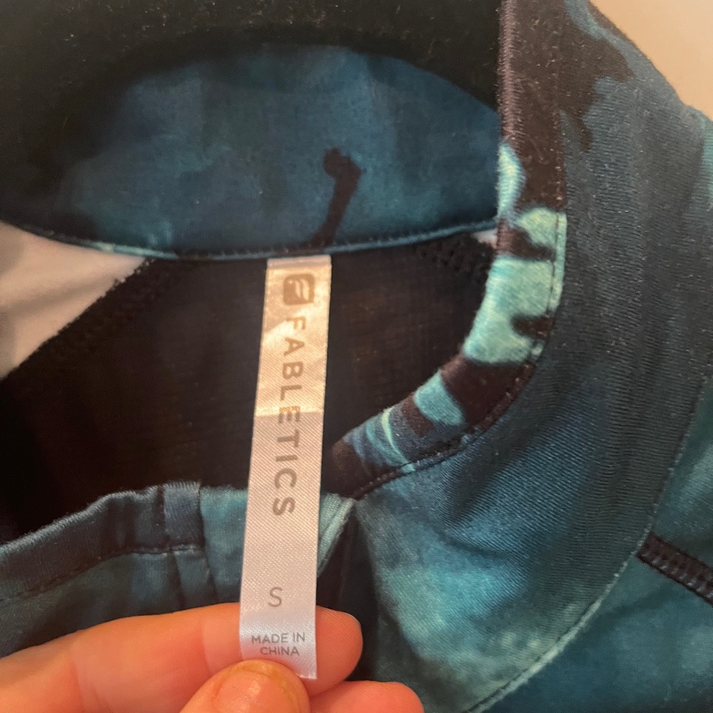 Fabletics Women's Active Jacket Size Small Green … - image 2